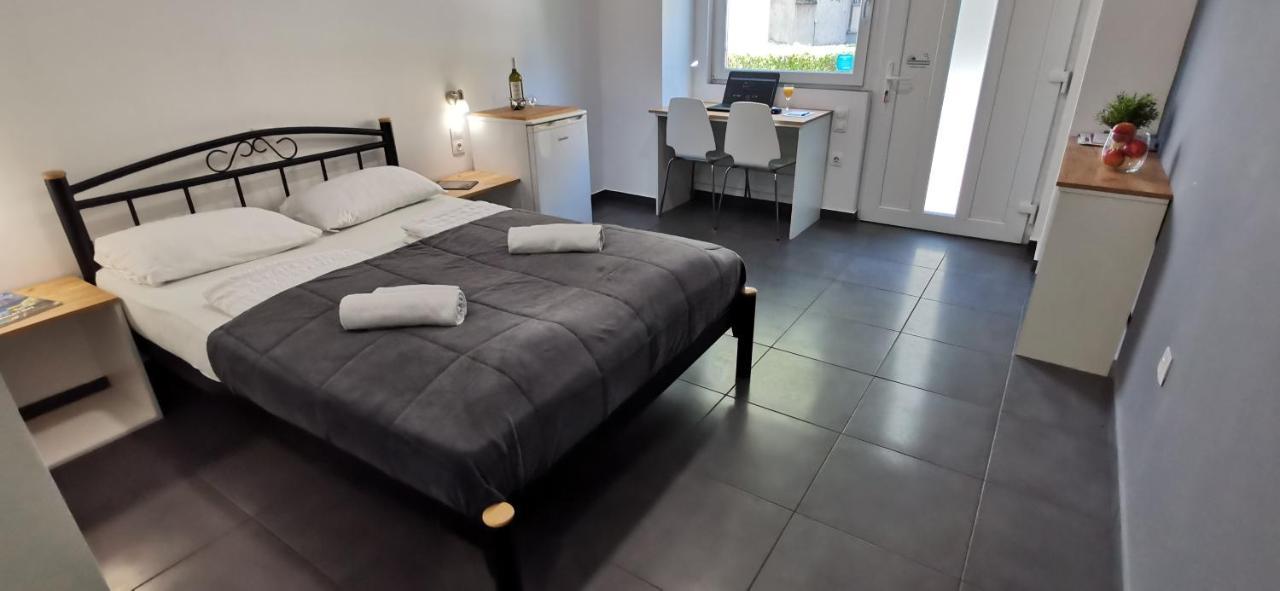 Apartments Cindra Károlyváros Kültér fotó