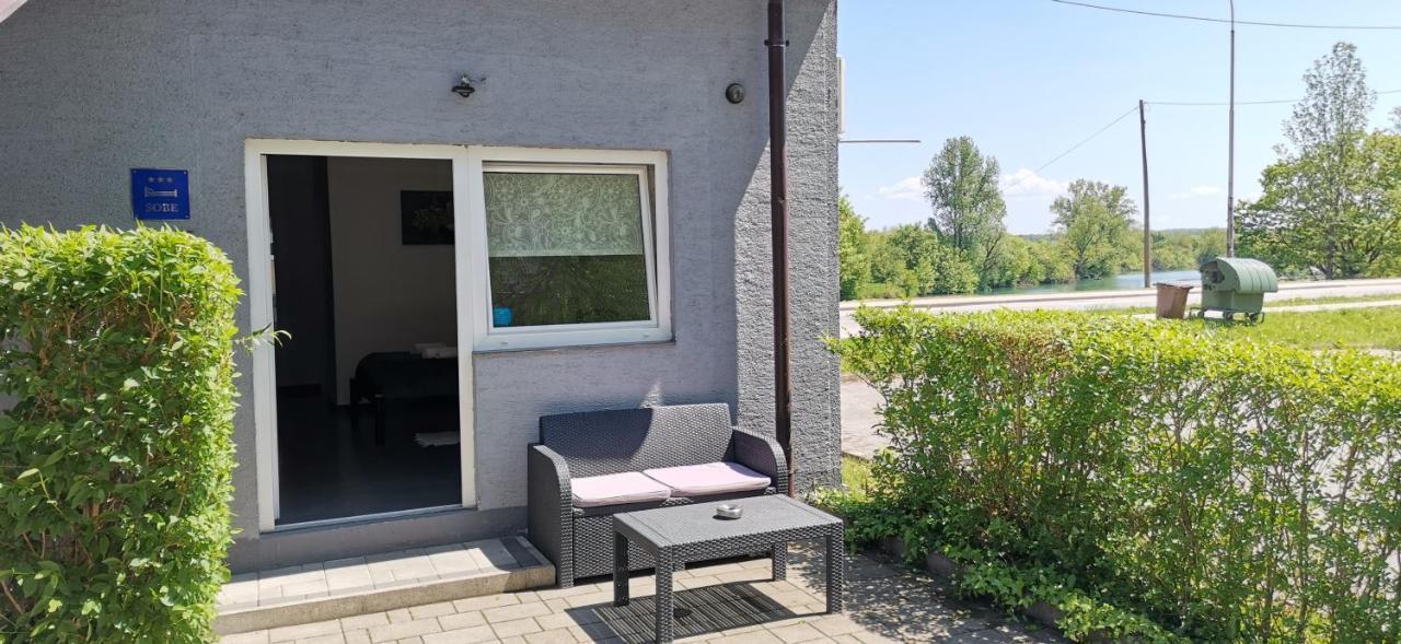 Apartments Cindra Károlyváros Kültér fotó
