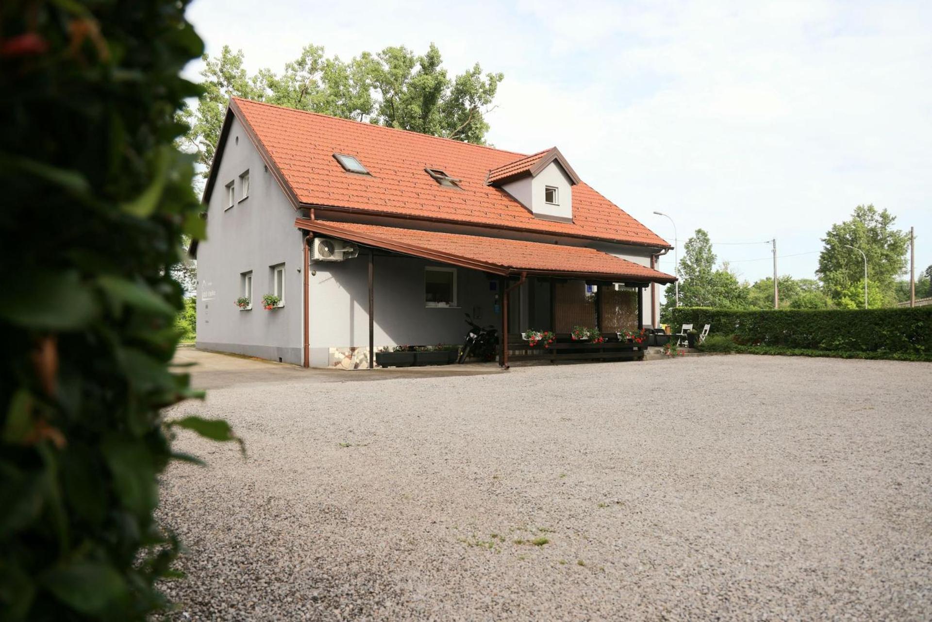 Apartments Cindra Károlyváros Kültér fotó