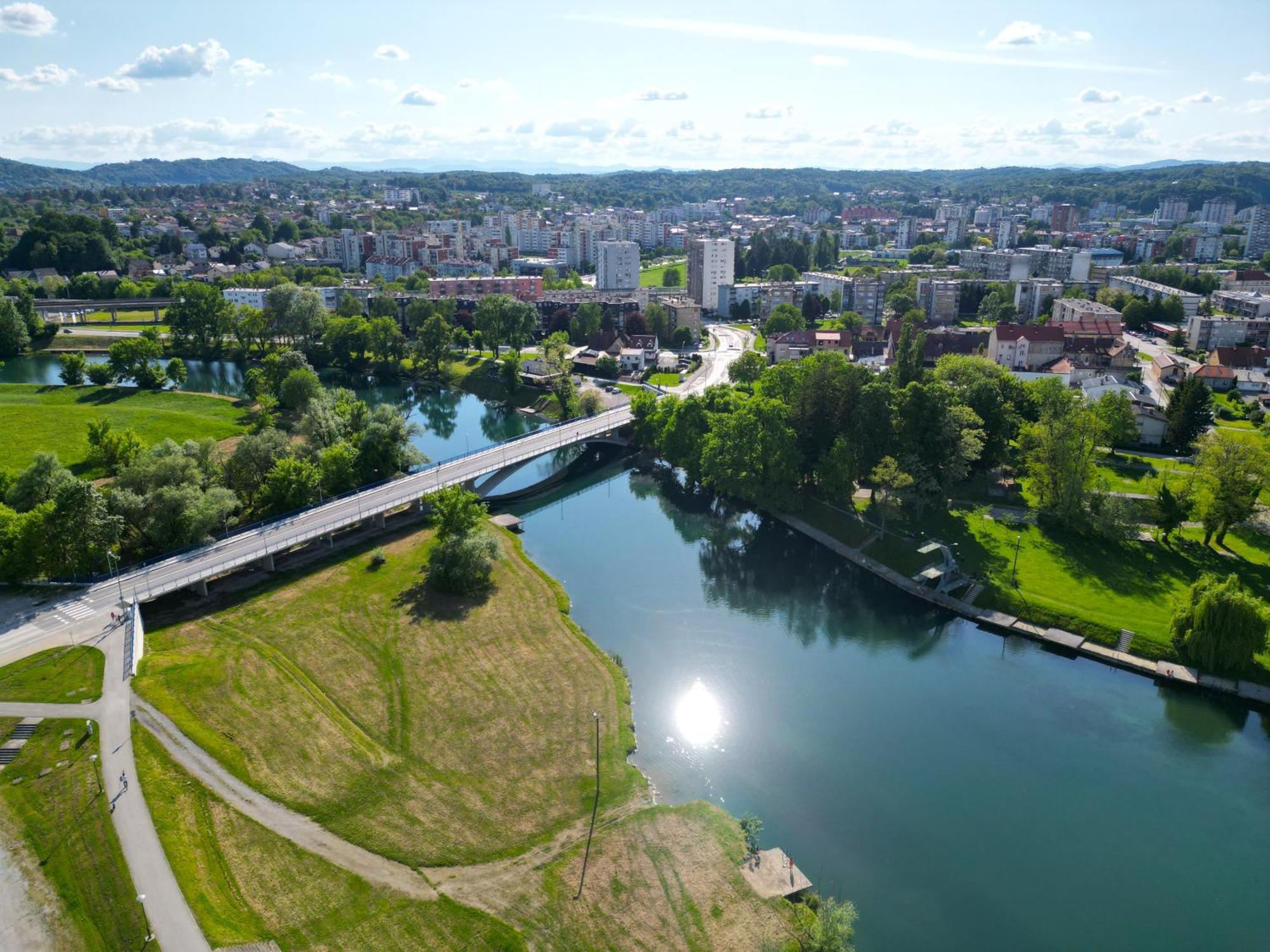 Apartments Cindra Károlyváros Kültér fotó